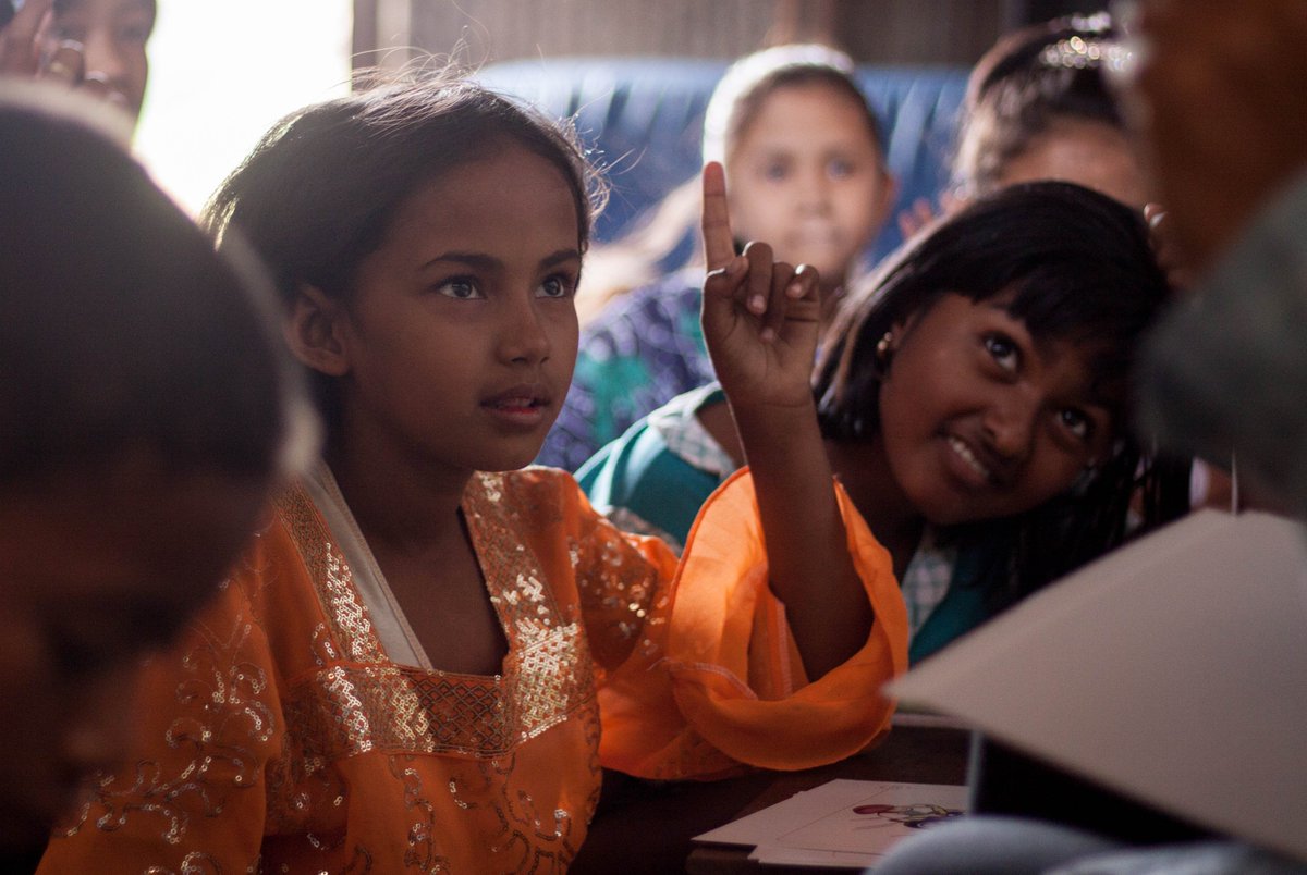 COMPASIO's tweet image. Our very own Zue Zu has been teaching English at the local community centre. She's not only giving children #skills for a better future, but also building relationships with families facing tough situations. #itsallaboutlove