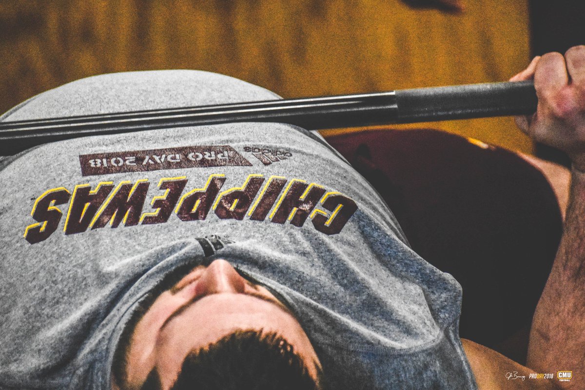 CMU_Football's tweet photo. Chippewa Pro-Day 2018

#FireUpChips https://t.co/vGt31jGqsv