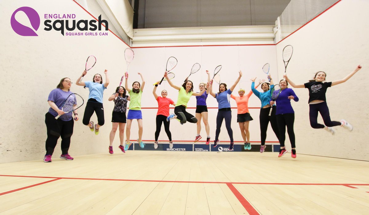 Woman and girls looking for a fun, social workout? Give #SquashGirlsCan a go! 
Locate your nearest female-only session now. 
#squash  goo.gl/H3PUQe