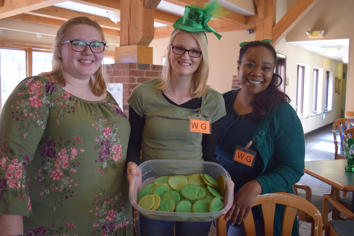 rmhchattanooga's tweet photo. St. Patty's Day is TOMORROW! Thanks @chattcollege for helping us celebrate this holiday with some sweet GREEN treats! #StPatricksDay #forRMH https://t.co/qHkuoQLRfD