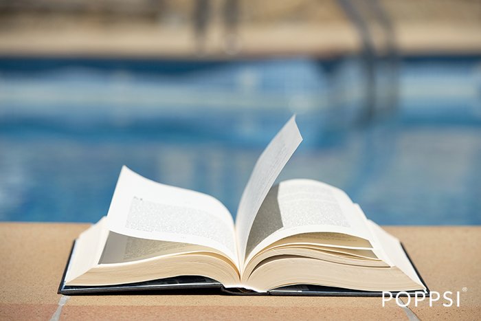 poppsipiscine's tweet photo. [#piscines] [#beautifulpool] Si vous vous trouvez du côté de Paris, vous vous rendrez peut-être au salon du livre 📚 Sinon, vous pouvez toujours vous rendre sur https://t.co/EYwqOmTfa9 ou télécharger notre application. Une lecture d’un autre genre au service de votre #piscine 😉 https://t.co/5wzwSqUwq9
