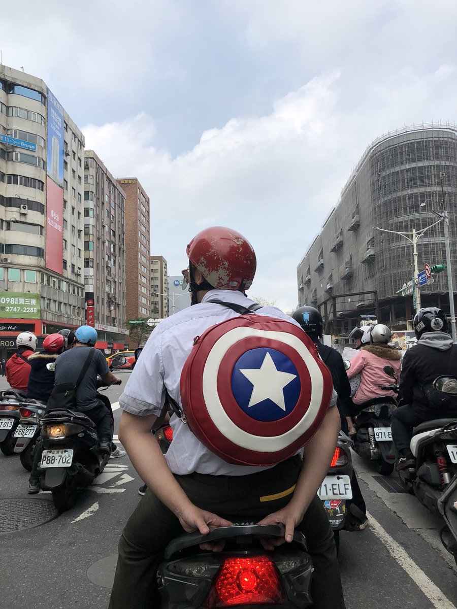 40xx's tweet photo. 台北隊長不囉嗦 https://t.co/zzJKbPF89n