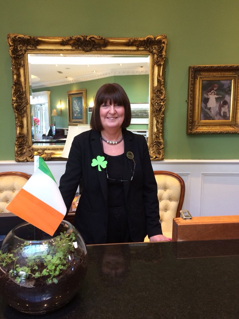 randles_hotel's tweet photo. Receptionist Marie ready to welcome our guests over the St Patrick’s weekend.
#patricksweekend #dromhall #gogreen https://t.co/j9iuuq7LqV