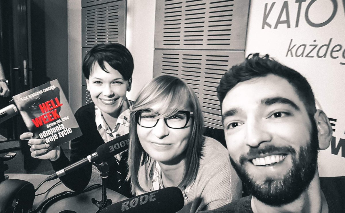 marzena_janko's tweet photo. Cudnie było! Na YT #radiokatowice dostępne nagranie audycji. Kolejna data edycji #hellweekchallenge już wkrótce! Zapraszam do grupy Zrób sobie Hell Week na FB @Eksperci_WSB https://t.co/2pENVyiJuo
