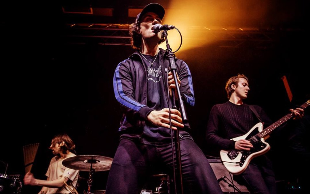 parisyouthband's tweet image. Tickets are flying out for our London headline. It's going to be a big one so come and have a party with us 💥 Wednesday 4th April, @CamdenAssembly with @safetoswim and @austelmusic. Tickets - ticketweb.uk/event/no-messi…