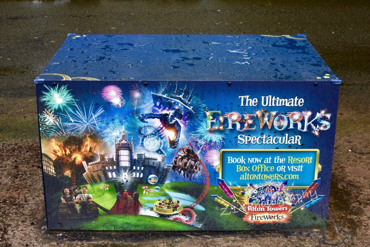 Z14Photography's tweet photo. @LeekSigns have done a fantastic job with producing these concrete block covers! Much an improvement...Too early to get excited for #scarefest or #Fireworks @altontowers ?  #altontowers #hype #themepark https://t.co/3OaB4HYrMR