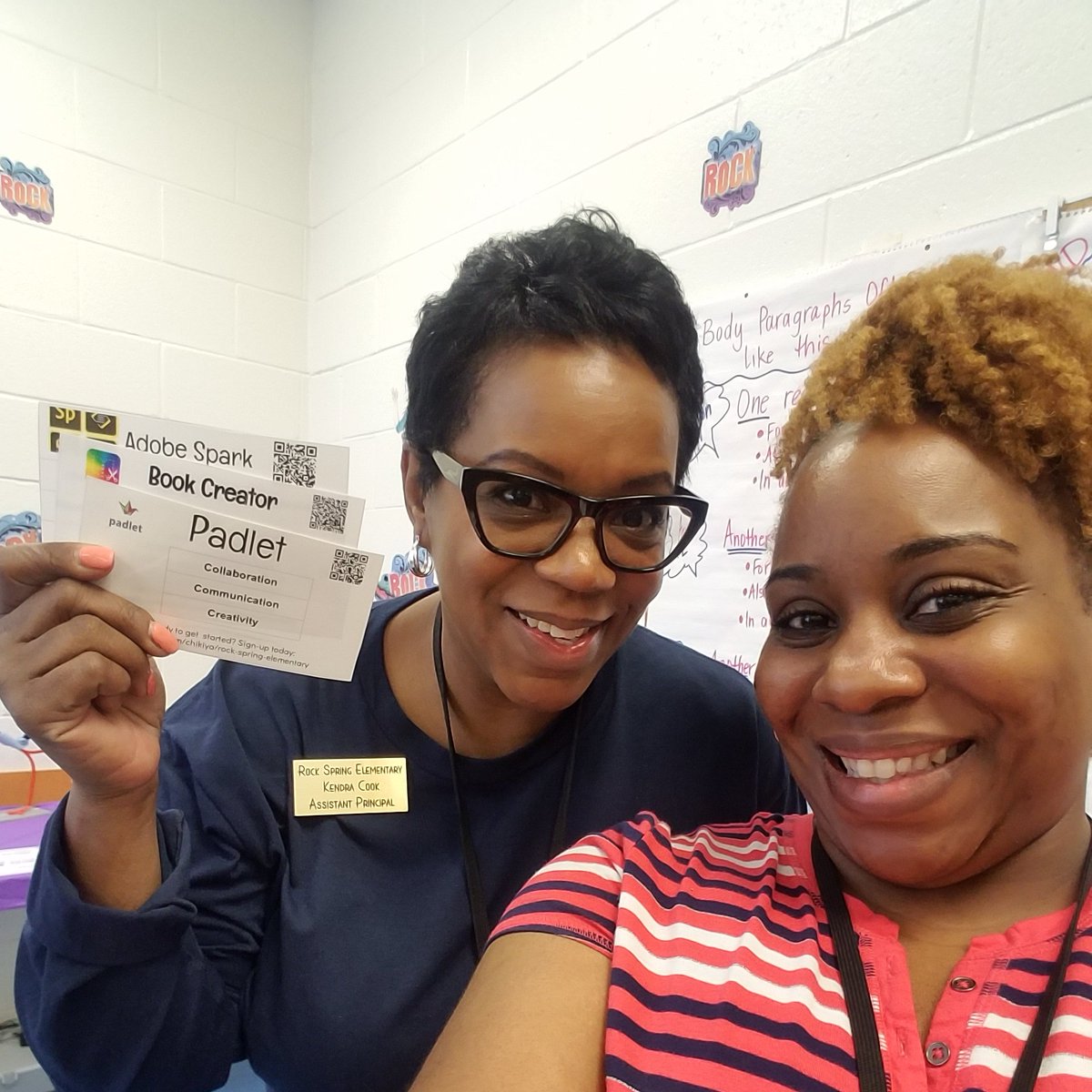 chikiyaallen's tweet photo. Today's Grab N' Go was such a success at @RSE_HCS that even the AP stopped by to see what all the buzz was about! #ksuiteach #grabngo #adobecreator #bookcreator #padlet https://t.co/OMaUvCOi87