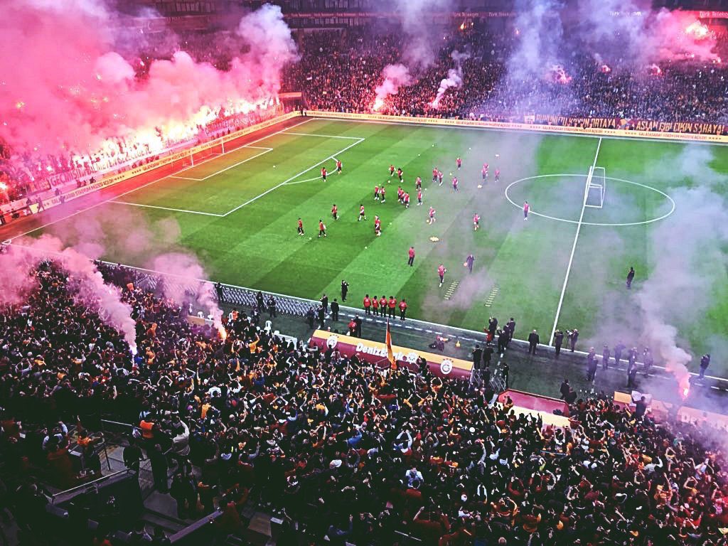 Dünyanin en güzel atmosferi, DAHA iYiSi YOK! 🔥 💛❤🌟🌟🌟🌟