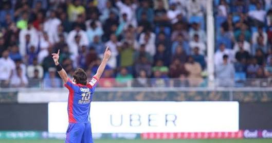 Hasssy18's tweet photo. And he doesn't celebrate
Afridi💞💞
#Respect 
#misbah'swicket
#KKFaceOff https://t.co/y3DEvb6IDX