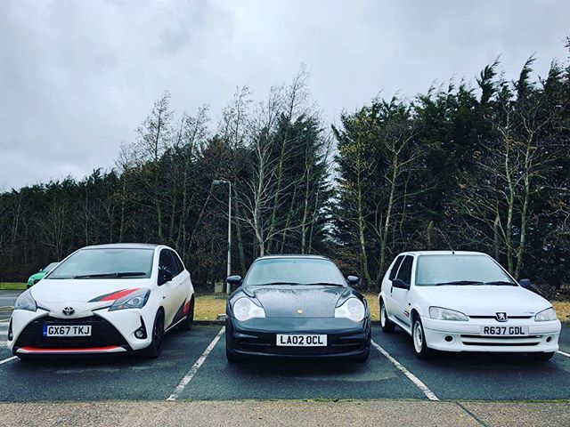 AdamTowler's tweet photo. Variety in the EVO Magazine car park. #FastFleet #neveradullmoment https://t.co/Uy1XcBKpol https://t.co/BguhxFbH6e