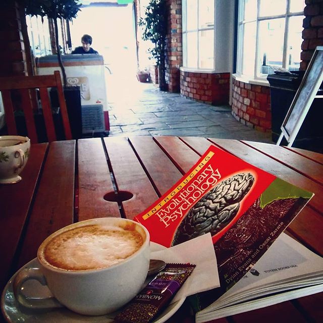 wolves_sights's tweet photo. #essentialreading and #essentialdrinking at the #tettenhallarcade #gluttonsfornourishment #evolutionarypsychology #psychologybooks #cappuccinolovers #cappuccinotettenhall #cappuccinowolverhampton #keanureeves #thematrixmovie #wolverhampton #wolverhamptonsights https://t.co/imt8qf6pxU