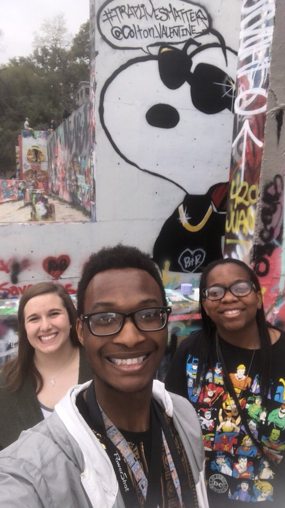 odak_attack's tweet photo. Shenanigans with the SKWADD in Austin #SXSW #DCSXSW18 #GraffitiPark https://t.co/HqC8yb2Pg6