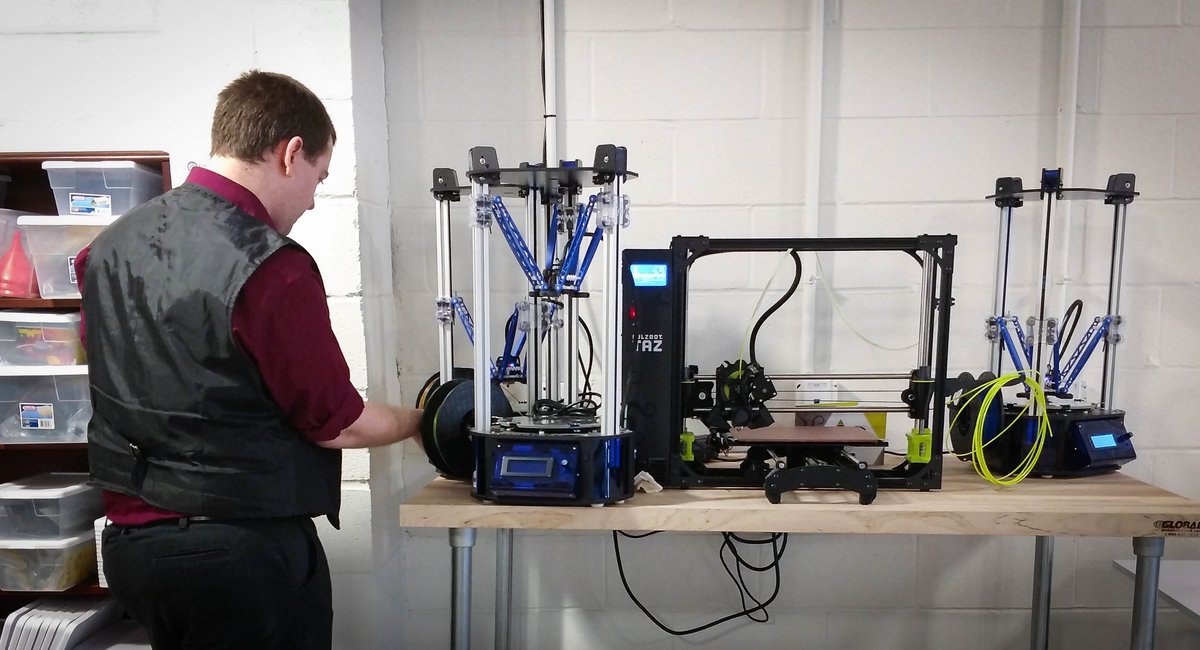 LizaAllisonCMU's tweet photo. Today was the very successful grand opening of the #macmakerspace Equipped with a Rabbit Laser, 3D printers, computer controlled routers and a soft textiles lab, the MAC Makerspace encourages makers of all ages to explore their creativity. @pitt_ie @Pittengineering @upittmac https://t.co/RkYjfs9vMi
