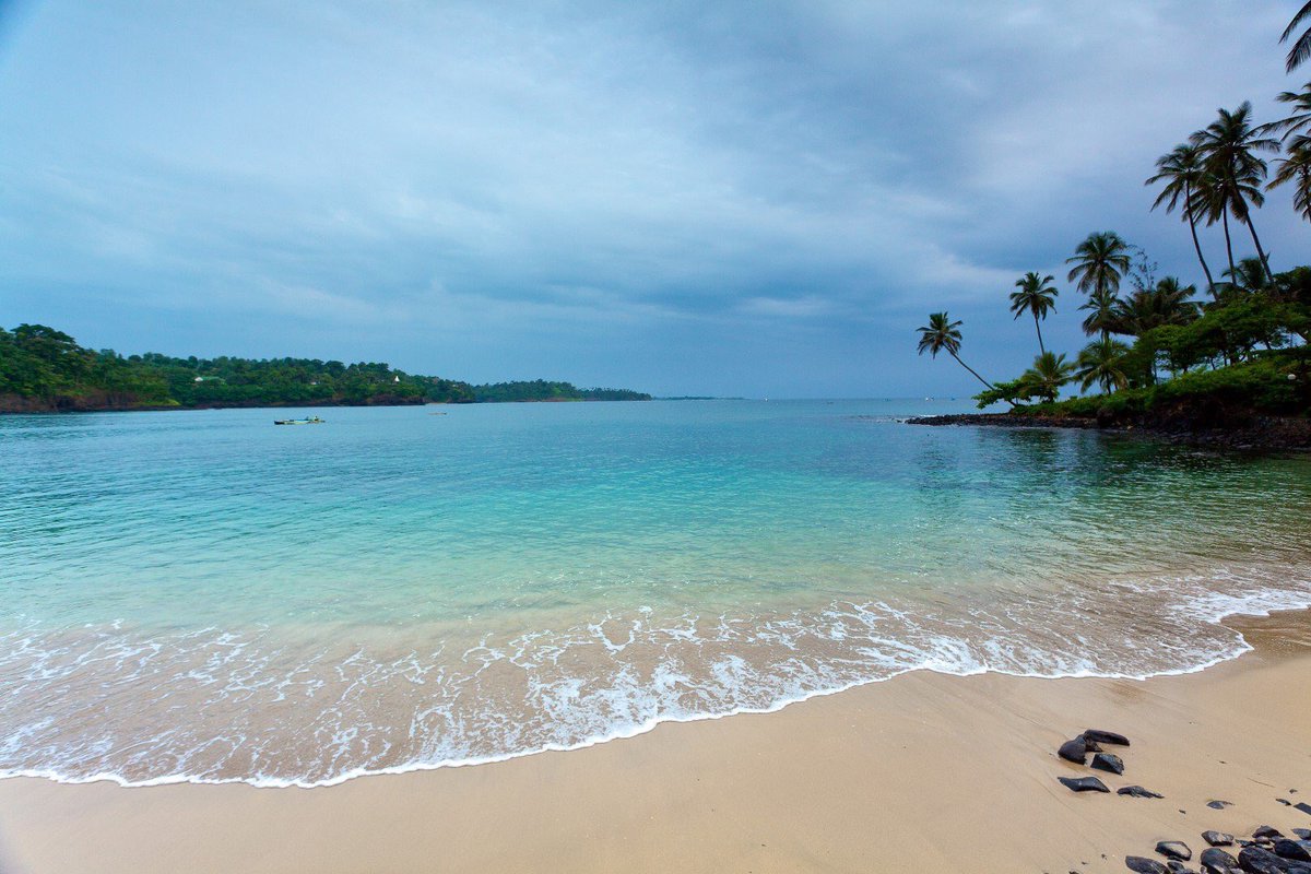 VersatileTRVLRS's tweet photo. São Tomé: How to Visit the Island at the Center of the World | Frommer's https://t.co/fhyDgpgW9q #africa https://t.co/b5ZKtWa70v