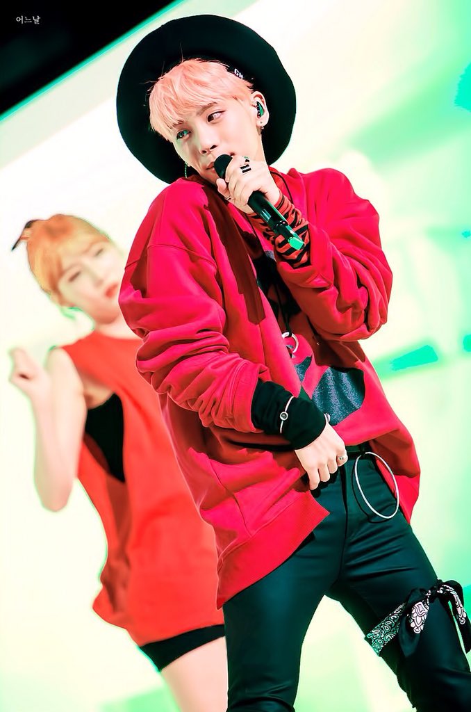 realjjongpics's tweet photo. https://t.co/rHkZhgRyPE