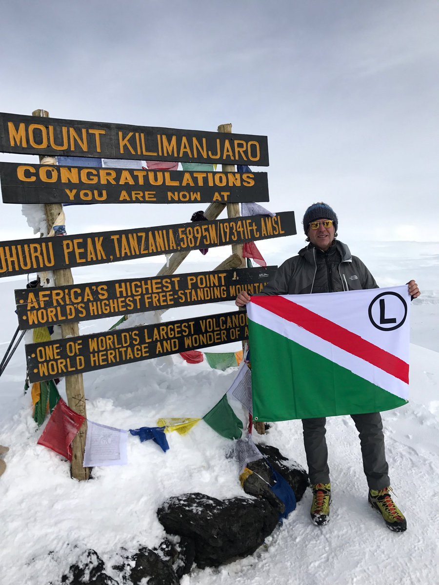 Dach Afryki. Szczyt Kilimanjaro. Tu też jest Legia💪💪💪. Do zobaczenia w niedzielę!