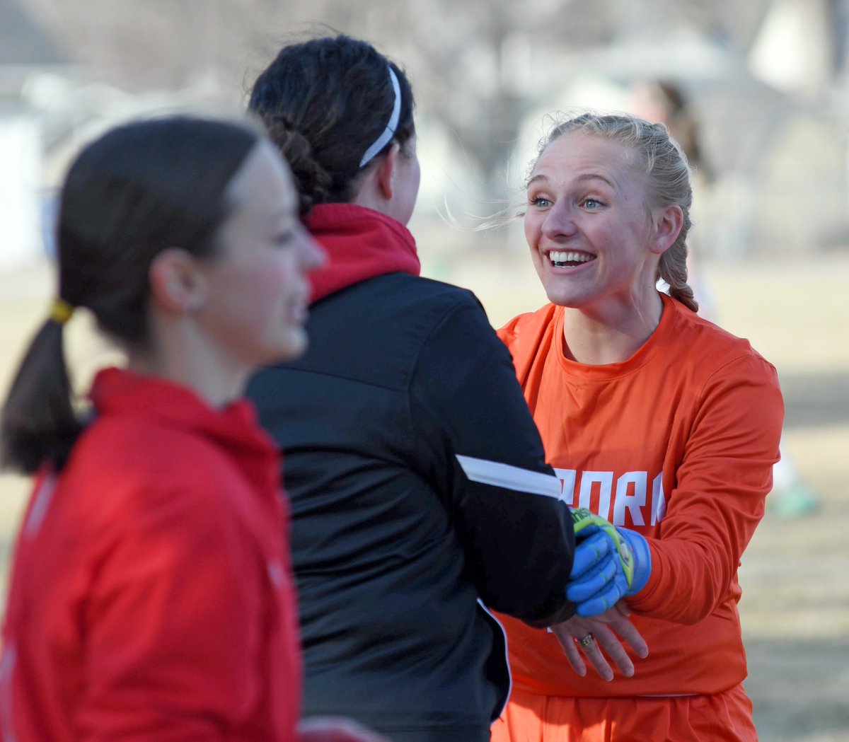 SportsANR's tweet photo. The Aurora soccer teams got their seasons underway Thursday afternoon in Schuyler as the Lady Huskies made school history. #nebpreps #aurorahuskies https://t.co/KyUIjJ6duH https://t.co/2L6xXU4du6