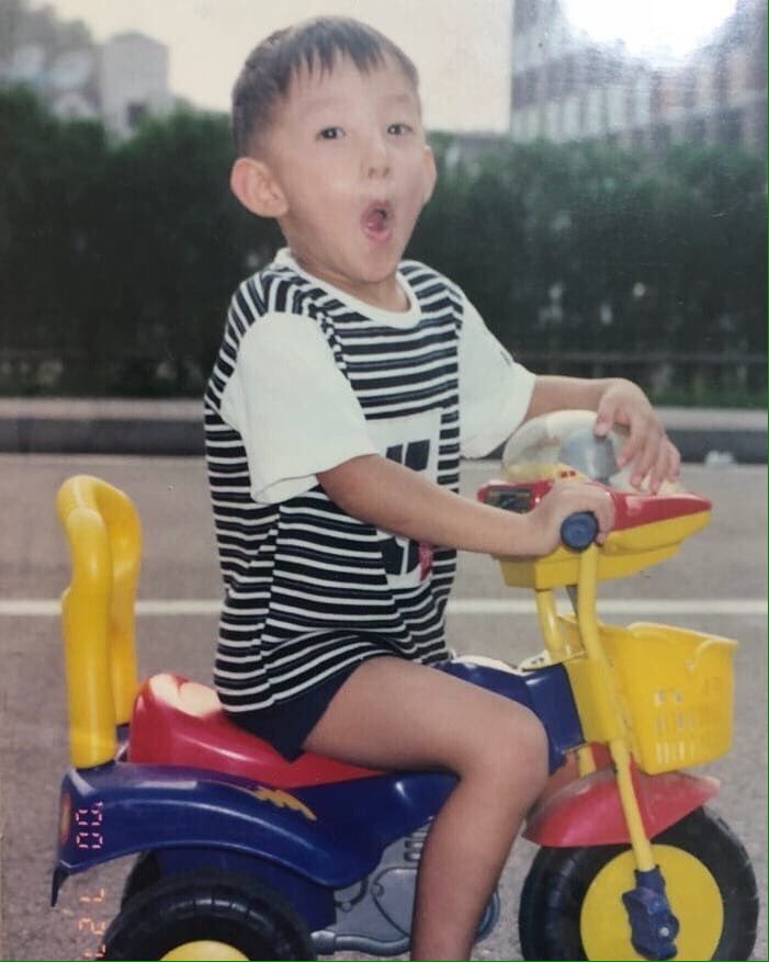 favsvtt's tweet photo. ESSA CARTA QUE O SEOKMIN ESCREVEU QUANDO ERA CRIANÇA EU VOU EXPLODIR 

"vou ser como os cantores coreanos bons e legais. mas p ser cantor preciso aprender muitas coisas. minha habilidade p cantar precisa ser boa e minha confiança p fazer musica precisa ser boa tbm.+ https://t.co/0JSleQRF72