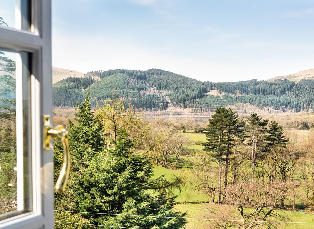 RavenstoneManor's tweet photo. 10 Things You Didn’t Know About The Lake District! Interesting! @englishlakes @TheLakeDistrict @DestinateLakes @NotJustLakes https://t.co/rUIe8Cduij #LakeDistrick https://t.co/bvvQRS1T3Q