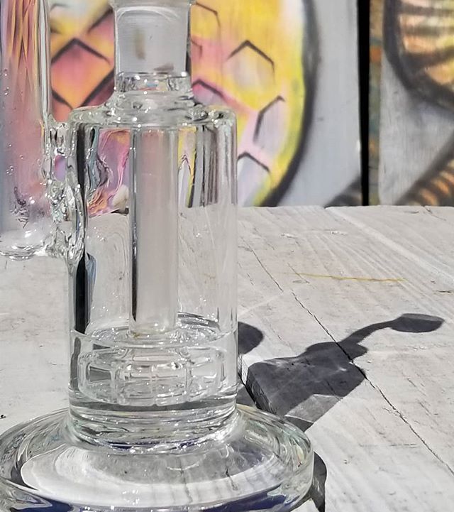 ElevatedRental's tweet photo. It's a beautiful day in Denver! Hope you're dabbing good 💨👐💚
°
°
#Elevated #ElevatedRental #DailyDabbers #RentARig #DailyDank #rigsofig #RigSquad #DenverDank #DenverDabs #DenverDabbers https://t.co/pKKAEKoJnB https://t.co/TmjshhUflg