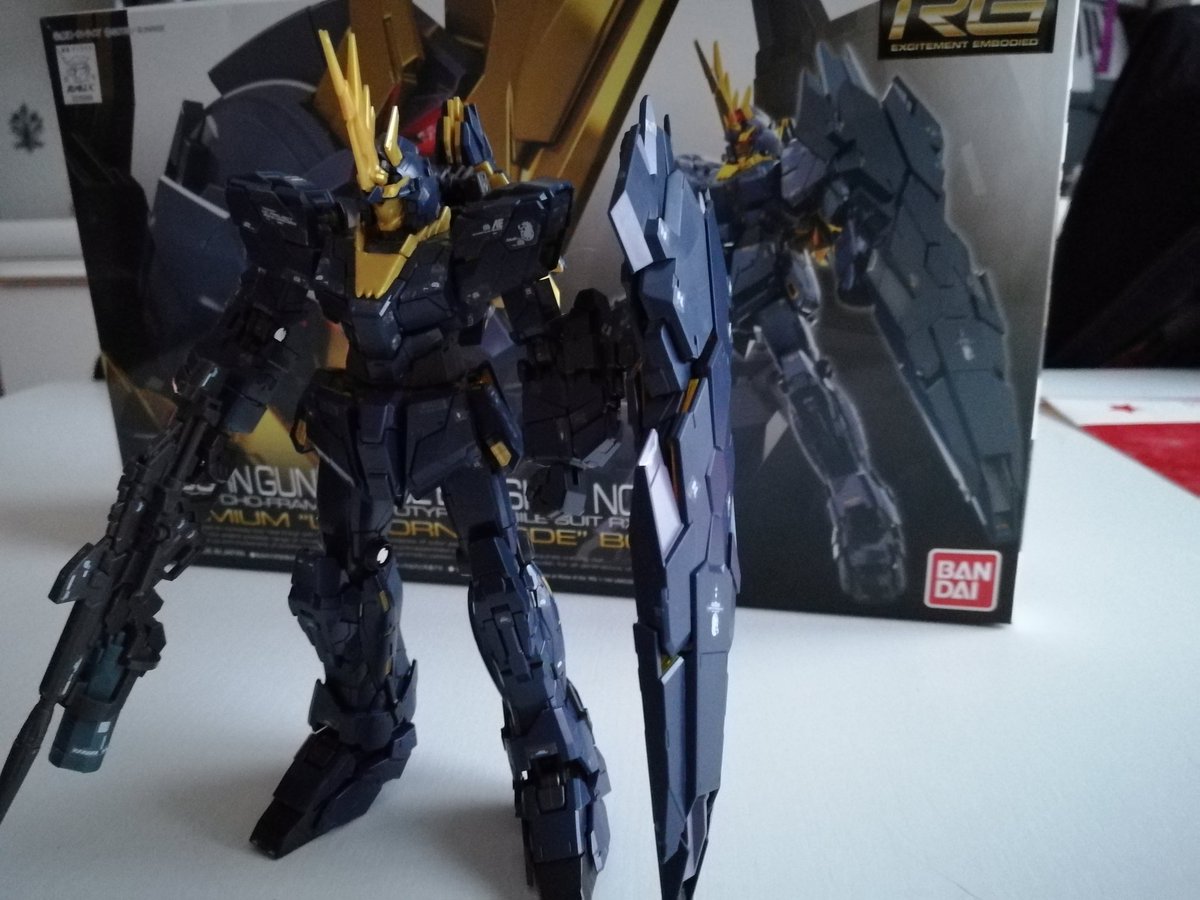 RX27Jeremink's tweet photo. Finiiii ๐๐๐ #gunpla #UnicornGundam #Benshee https://t.co/c7NxaOd7WC