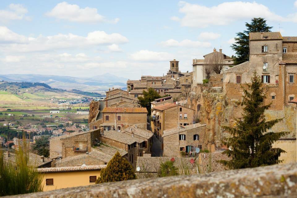 wendymjbrown's tweet photo. Dreamt I was back in Italy for 4 months and now I’m all 😭😭😭. https://t.co/jl3FMov9J8