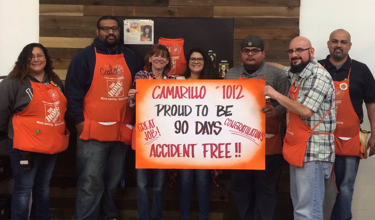 shalynferguson's tweet photo. I am so proud of the team for making it to a mile stone in safety. #90daysafe #onourwaytothetop of safety!!! @BrianThoryk @MikeFloresHD @RenTHD @JRlenssen1 @MarcyTHD https://t.co/MjihKVjpX0
