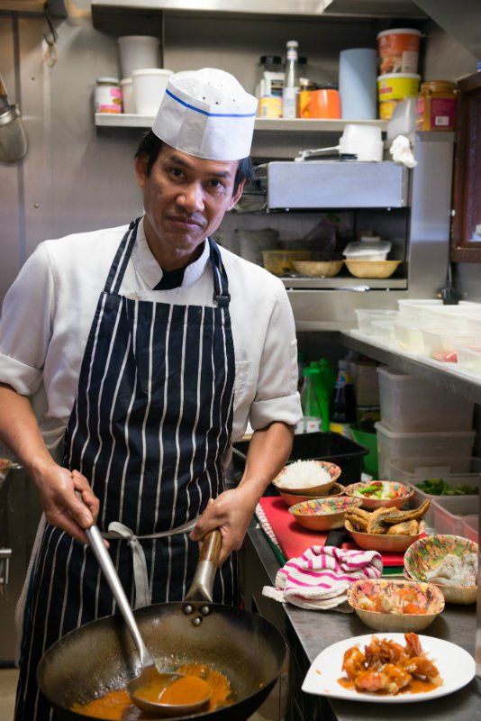 ThaiTerre's tweet image. It's Friday!!!! #takeawaytime #thaifood #yumyum