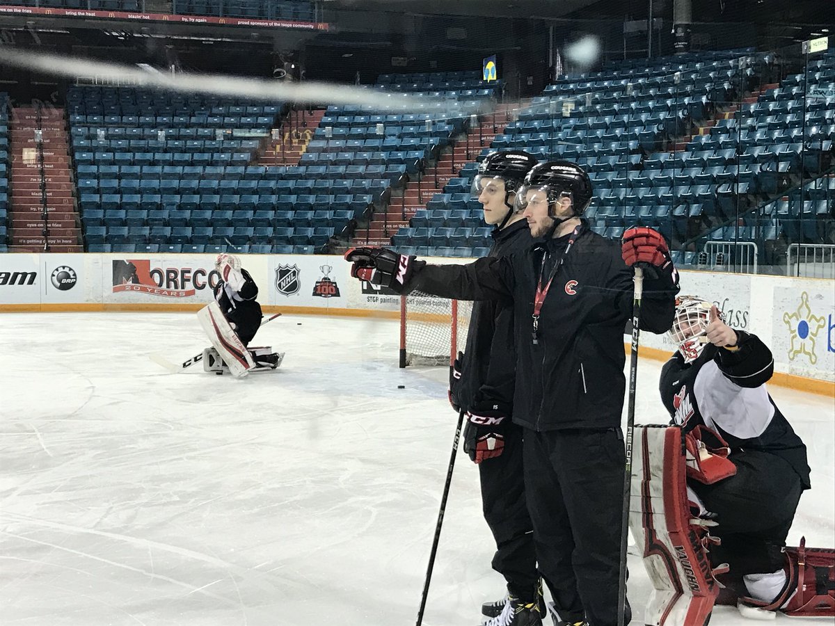 PGCougars's tweet photo. New coaches for the morning skate π€£
#OverAgers #WHL https://t.co/owQ00aYWJC