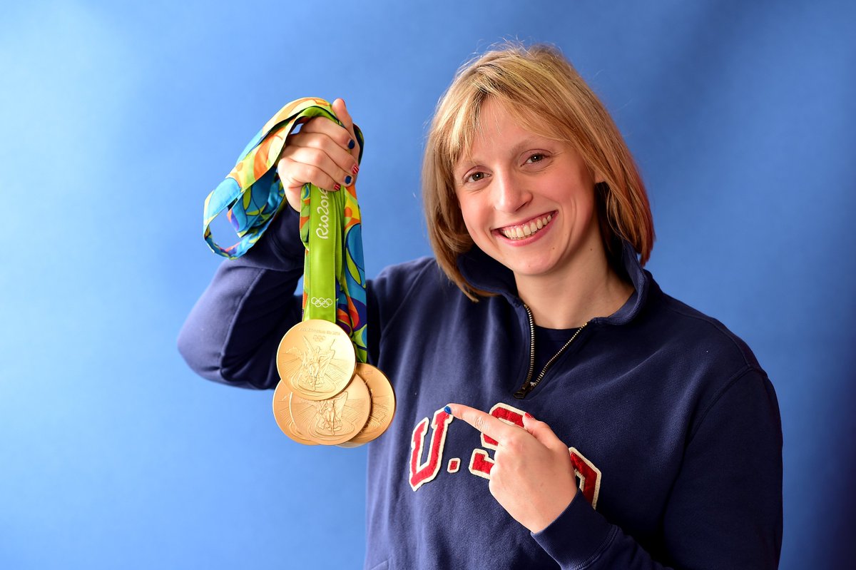 USASwimming's tweet photo. How does @KatieLedecky celebrate her birthday? With a 1650y free tonight at #NCAASwimDive, of course. 

RT to with Katie HBD! https://t.co/c45ggJG5Ao