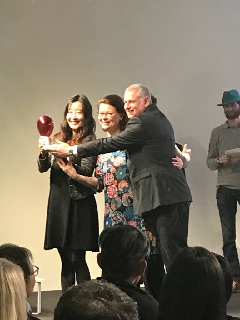 quadpackgroup's tweet image. Celebrating Cosmoprof 2018 award for Skincare packaging with Yonwoo #Ampouledropper #cosmopack #cosmoprof2018