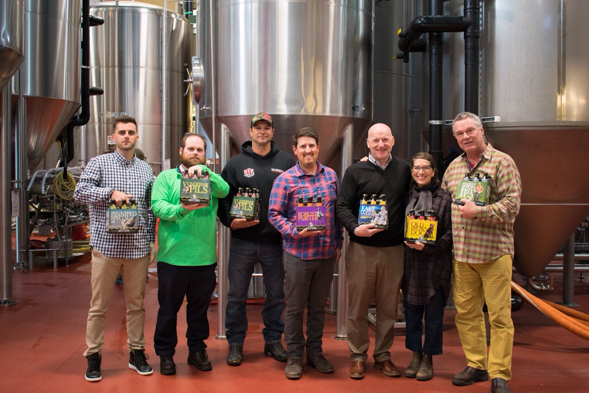 smuttynosebeer's tweet photo. Our future is looking bright! Provident Bank has sold Smuttynose to N Hampton based Runnymede Investments. https://t.co/qK8Mj9oIRl
(L to R: Jake Broom, Chris Broom Jr., Jason Frechette, &amp; Andrew Hart from Runnymede, w/ new CEO Rich Lindsay, Joanne Francis and Peter Egelston.) https://t.co/AGLxqhpwOu