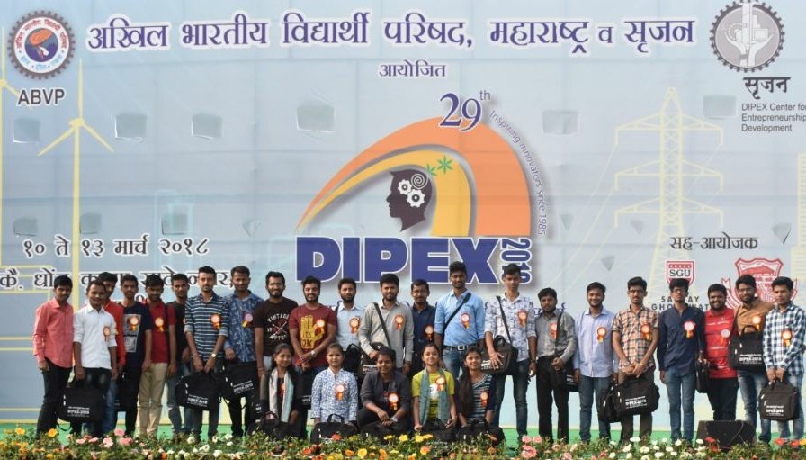 rakeshsalunke_'s tweet photo. #DIPEX2K18
#DIPEX_Diaries
#Memories
#Special_26
#संचालन_समिती
#Section_Incharge https://t.co/OLPsYy0vRd https://t.co/KT7K742Tn3