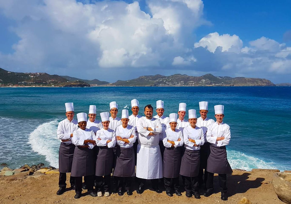 ChristopherSBH's tweet photo. The brigade of our chef Nicolas Tissier is ready! Join us at Mango restaurant from March 22. 
#MangoRestaurant #ReopeningSoon https://t.co/njMCjTrIWx