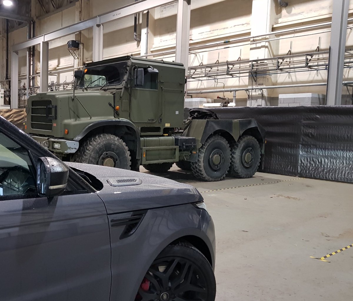 silverladyltd's tweet photo. Great day in Yorkshire today visiting @6RegtRLC - @4YORKS_BHQ - @1UKDivision #presentations #silverrepairs #RLC25 https://t.co/8xaXkP3zes
