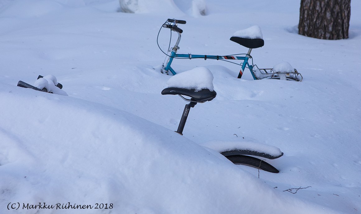 MarkkuRiihinen's tweet image. #VeryFinnishProblems 
- winter cycling -

#Kuopio #Finland
#snow #traffic #outdoors
#nature #travel #winter
#photography #talvi #sää
#weather #luonto #matkailu
#liikenne #sää #valokuvaus