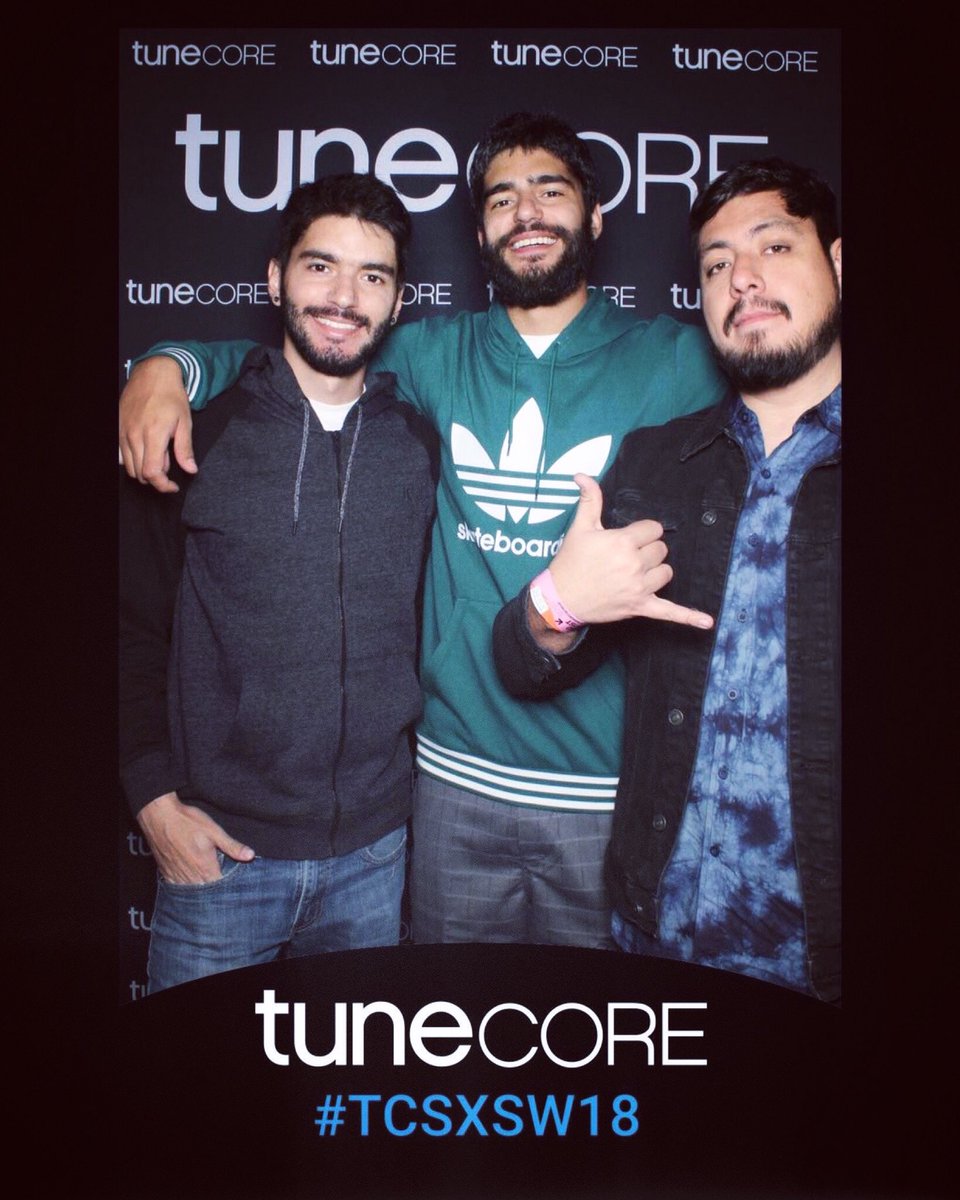 Sputnikband's tweet photo. .@TuneCore proud artist. #sxsw #tcsxsw18 π€π» https://t.co/OIHmd58jPu