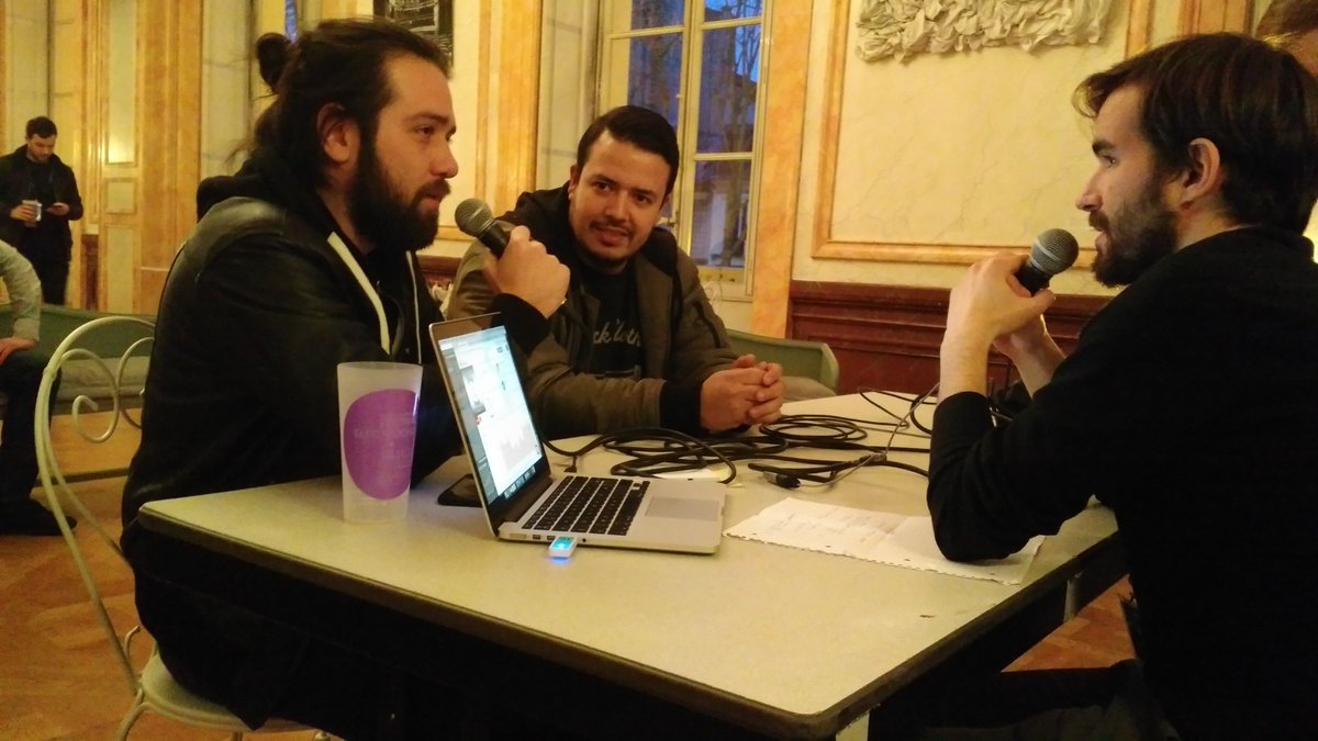.<a href="/thisis_hr/">HR</a> en interview avec <a href="/Snd_Mtn/">Soundmotion</a> pour la session webradio spéciale #VendredisDuRock <a href="/LeMontansier/">Théâtre Montansier</a> @festelectrochic