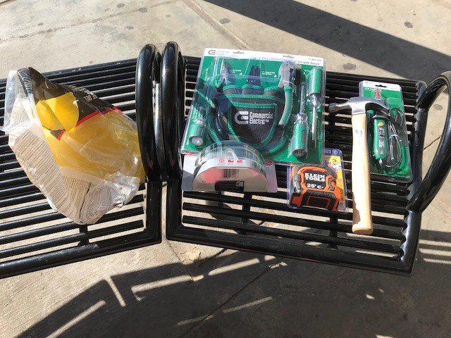 TheBridgeHRC's tweet image. Our volunteers are THE best. One of them provided all of the essentials needed for a guest to start his new job as an electrician. In less than 24-hours notice, donated and delivered to our door. We are thankful for this kind of support! #bridgehrc