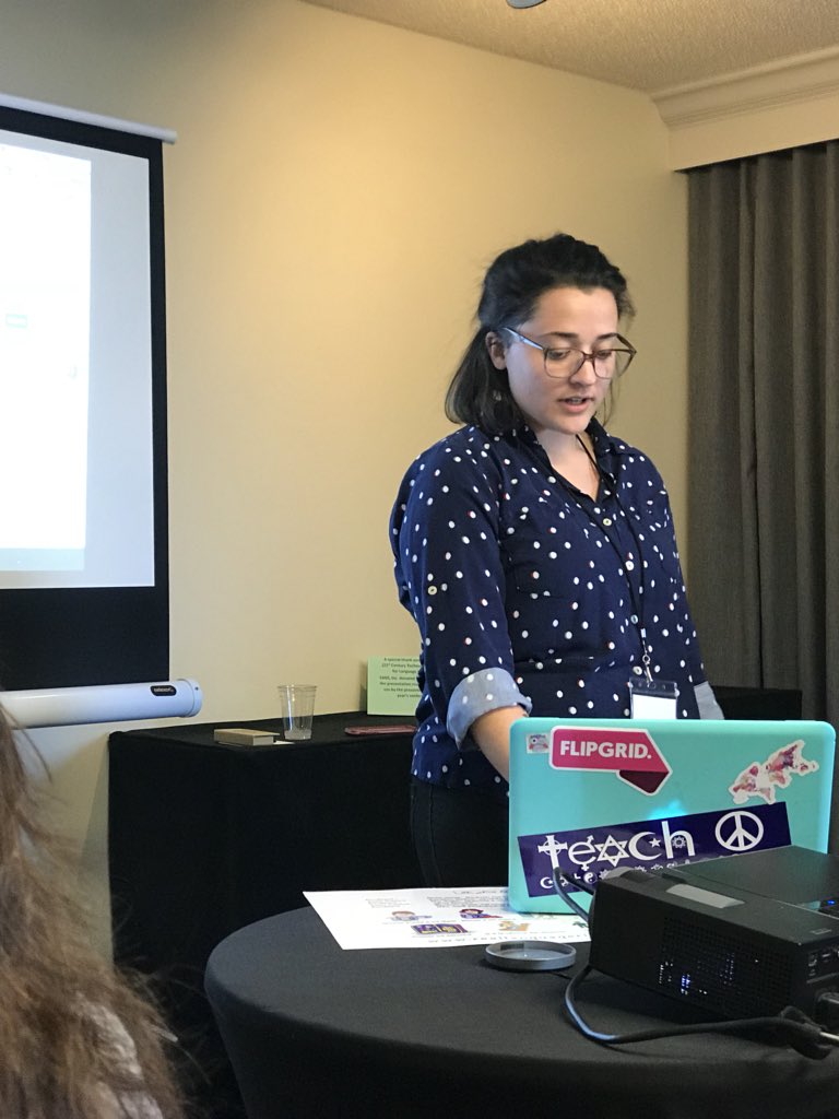 AmandaRomjueEDU's tweet photo. Excellent and extremely comprehensive presentation on Google tools from @meganabuck https://t.co/4xFZfyrKN3 #SCOLT18 #happybirthday 🎂 🎈 🎉 https://t.co/Ma9lbC7HHO