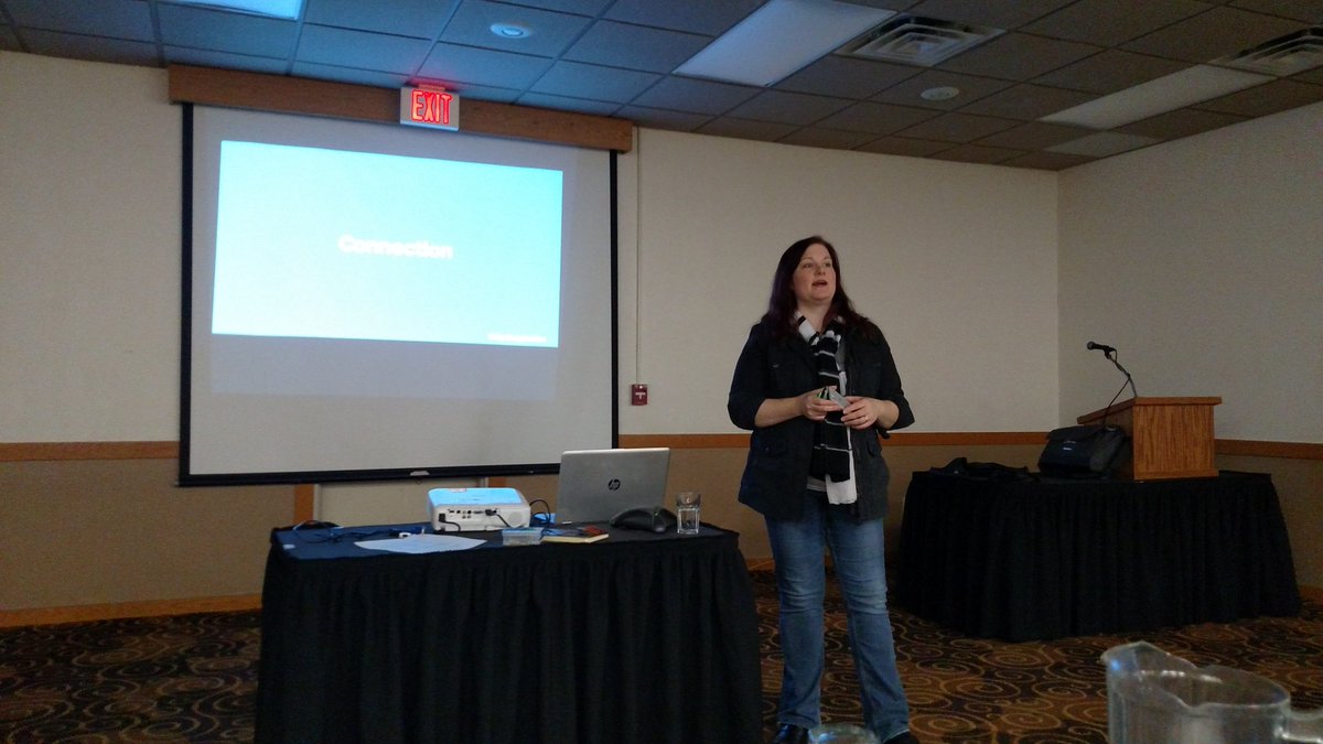 ComOptCindy's tweet image. Kirsten @NextKirsten teaching all of us about the power of tweeting! Learning lots!