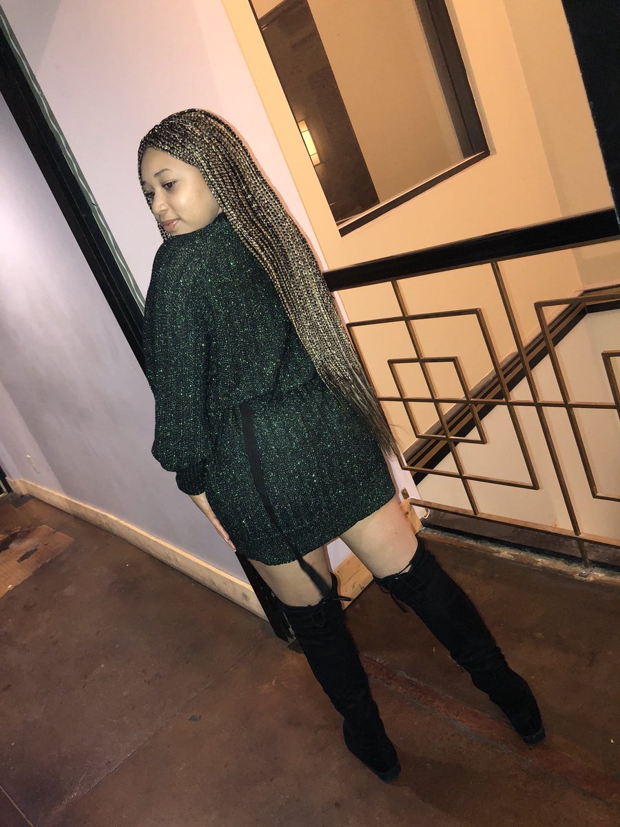 _azizaaaaa's tweet photo. walk it like I talk it #216CLE https://t.co/K1saE7Lsby