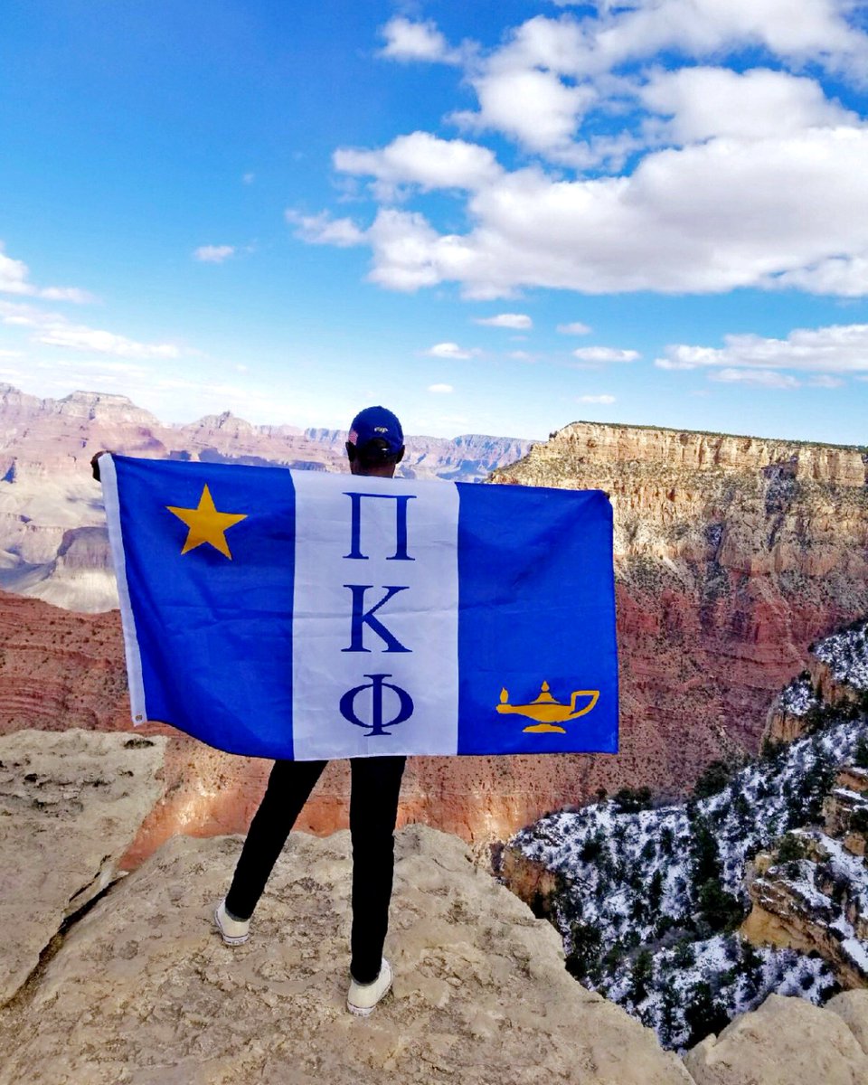 .@_ItsMarquise, Theta Rho (<a href="/pikappwmu/">Pi Kappa Phi WMU</a>), representing #ΠΚΦ at the Grand Canyon while spending his spring break volunteering with Best Friends Animal Society. #FlagFriday #PiKappaPhriday