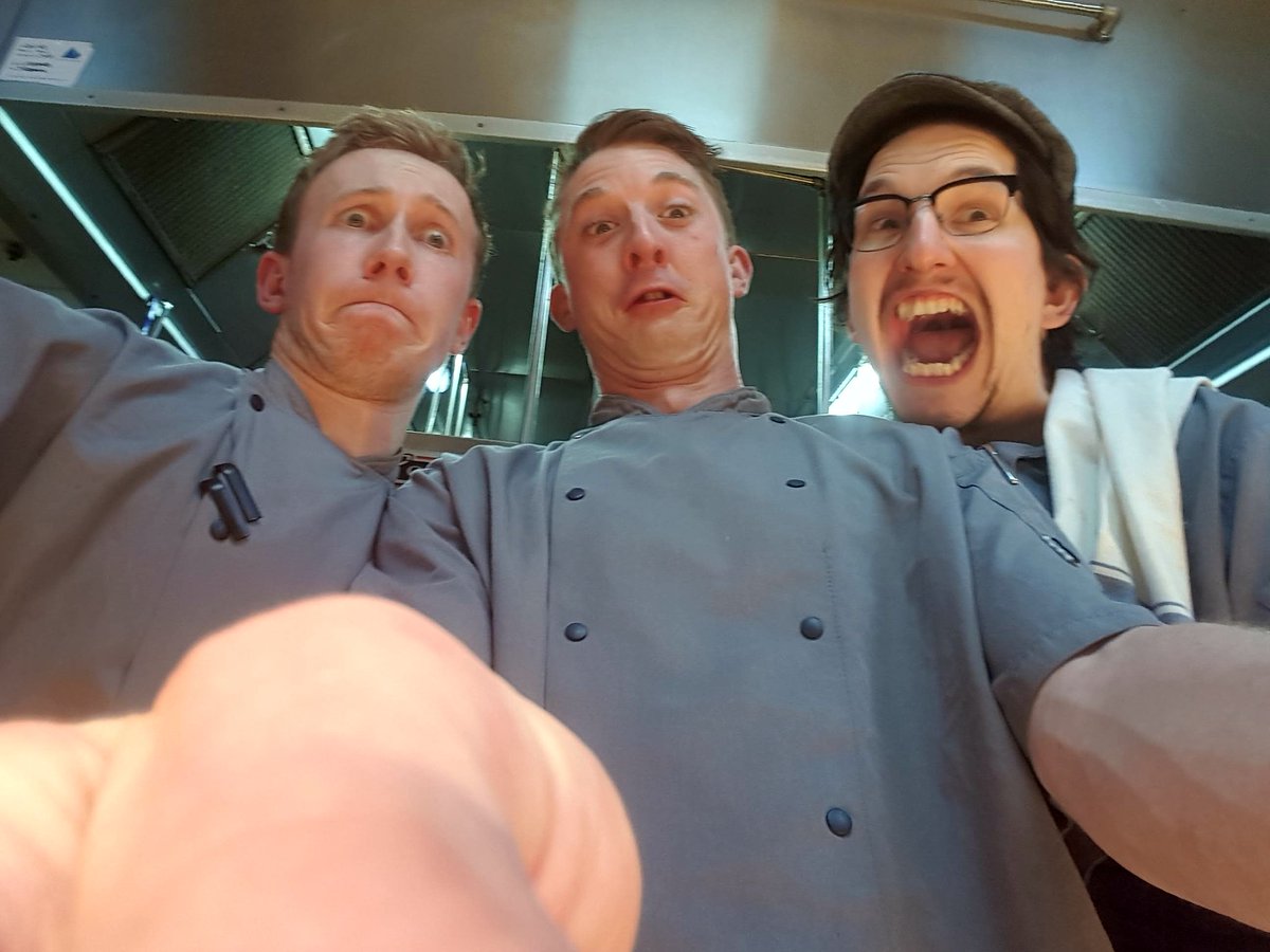 alesmaurer's tweet photo. My sous chef is getting the boys ready for service @Hadyn09 @Benji__D @PastryLygonArms https://t.co/Pe6euMrlPo