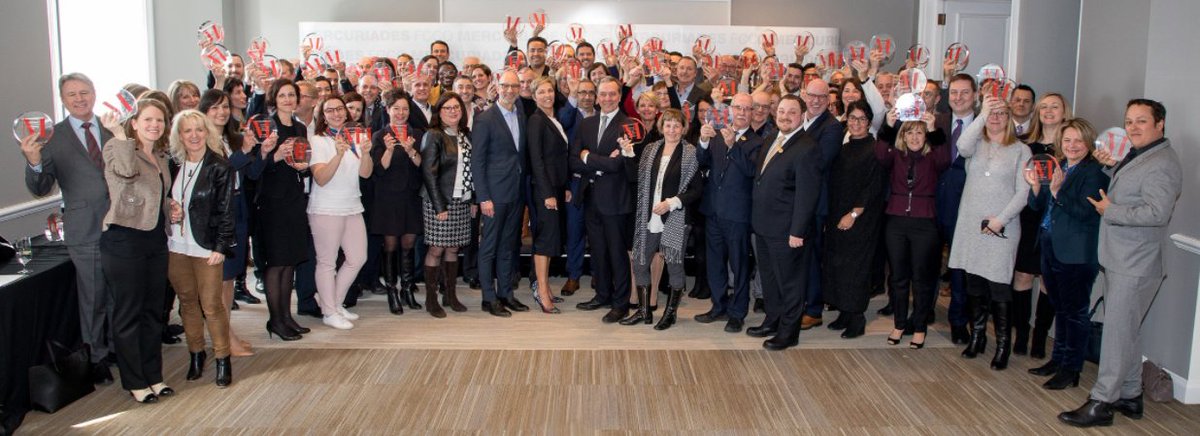 PortMTL's tweet photo. #PortMTL heureux de la nomination, parmi les finalistes, de Mme Vachon aux #Mercuriades2018 dans la catégorie Leadership Femme d'exception. Félicitations aux finalistes : @RuthRVachon, @ReseauRFAQ, Isabelle Huot, @Kilo_Solution et @daniele_henkel. https://t.co/woCNvuOiyk @FCCQ https://t.co/swXjXiWxP2