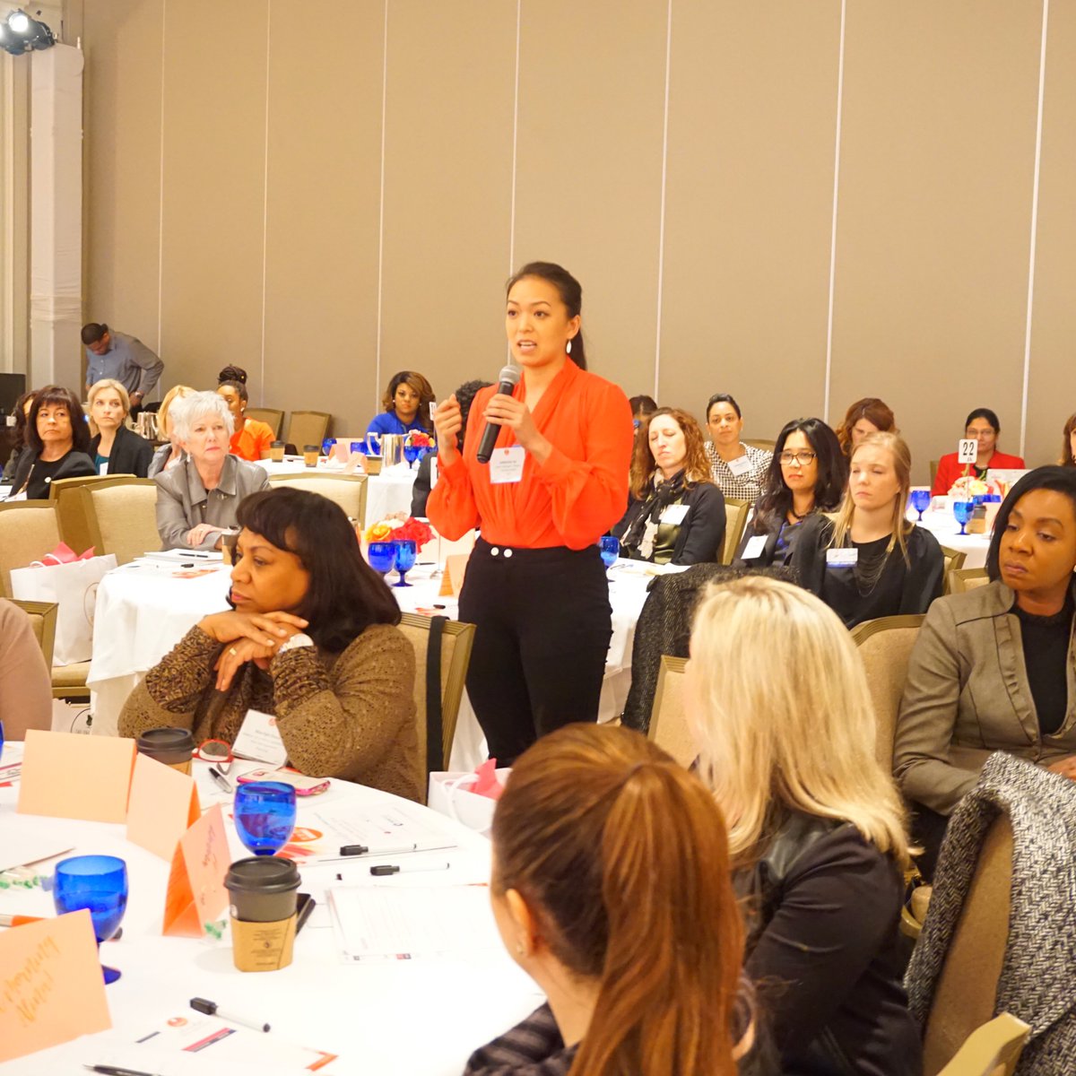 VelvetSuiteInc's tweet photo. Our work here at the She-Suite Summit is to connect women with leaders to help them courageously embrace their journey of self-discovery. We are thankful for our attendees and panelists for supporting each other’s journeys to greatness! #shesuitesummit #awakenyourgreatness https://t.co/rPRePwmKku
