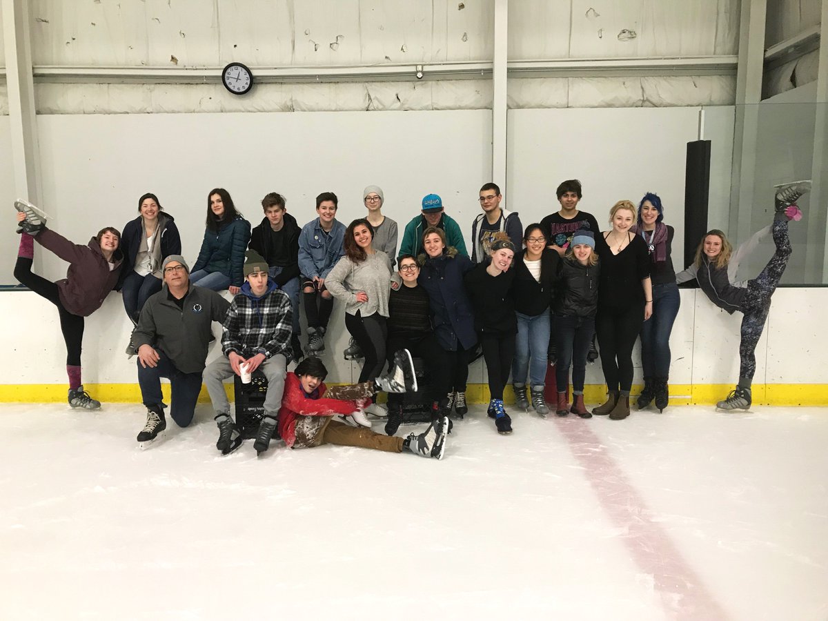 #FlashbackFriday three weeks ago the Big Picture community strapped on their skates for some bonding time on the ice! Check out these smiling faces ❄️❄️❄️