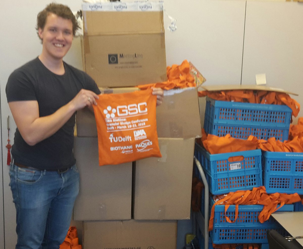 WeissbrodtLab's tweet photo. Here the delegates bags to IWA Biofilms: Granular Sludge Conference 2018 displayed by Pieter. Nice local colour!
https://t.co/TiiG5nkPg1 @GranularSludge @IWAHQ https://t.co/0tOGXDPdgR