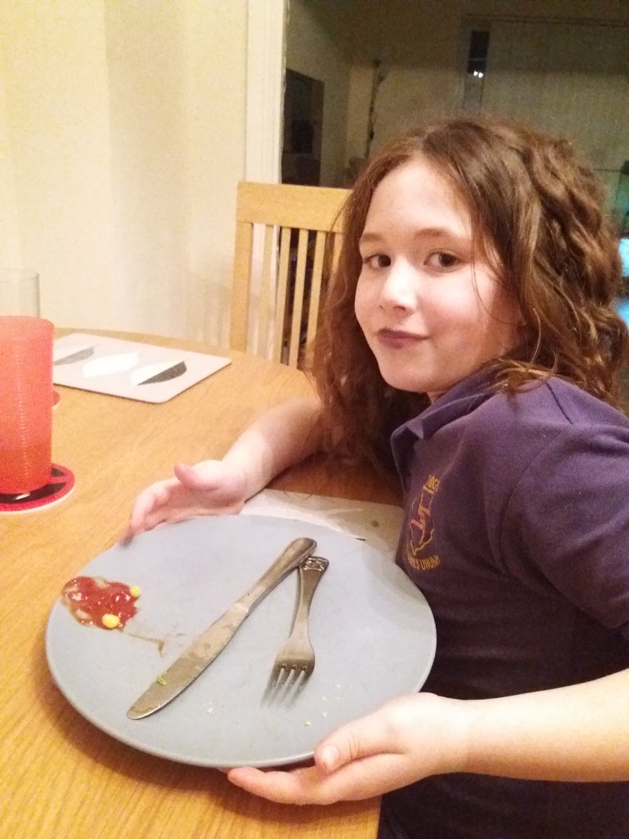 Positive_Ess's tweet photo. @BridgetPrimary another night of clean plates #zerowasteathome https://t.co/2FkPTzzfuq