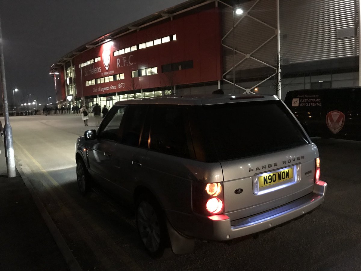 rangerover_hire's tweet photo. #viptransfer #sthelens @sthelensrugby #chauffeurdrivencarhire #chauffeurdrivenrangerover #rangeroverhirelancashire https://t.co/HCthZgfr94